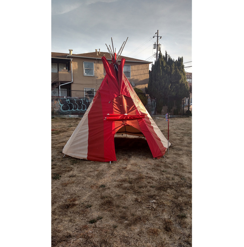 Earthlodge, original full view Earthlodge, original full view